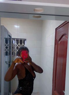 Sugarine - escort in Accra Photo 4 of 6