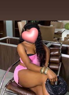 Suger - puta in Asaba Photo 1 of 3