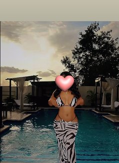 Suger - puta in Asaba Photo 2 of 3