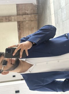 Sugyan - Male escort in Kathmandu Photo 3 of 5