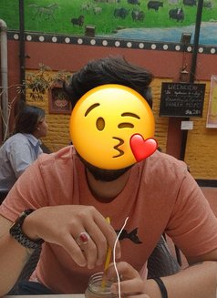 Sugyan - Acompañantes masculino in Kathmandu Photo 6 of 7