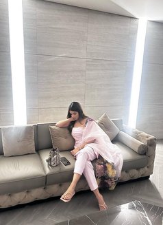 Natasha - escort in Dubai Photo 4 of 5