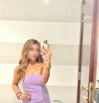 Suhana Airhostess in Dubai - puta in Dubai Photo 4 of 9