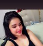 Suhana Elegant Indian Beauty - puta in Dubai Photo 1 of 3