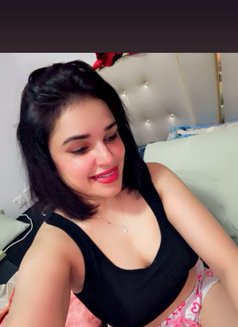 Suhana Elegant Indian Beauty - escort in Dubai Photo 1 of 3