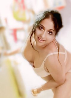 Suhana Gupta - Acompañantes transexual in Kolkata Photo 8 of 11