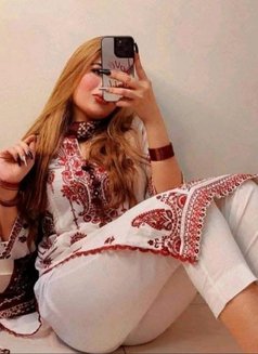 Suhana - escort in Dubai Photo 7 of 10