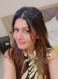 Suhana - puta in New Delhi Photo 3 of 3