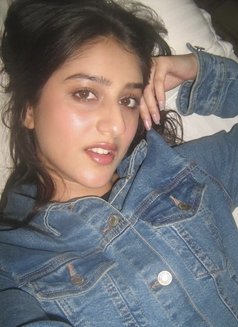 Suhana Khan - escort in Mumbai Photo 1 of 2