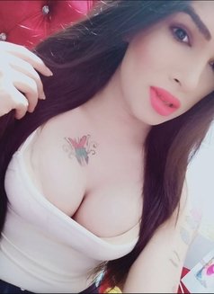 Suhani Arora - Transsexual escort in Kochi Photo 6 of 15