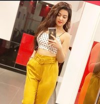 Suhani - puta in Bangalore