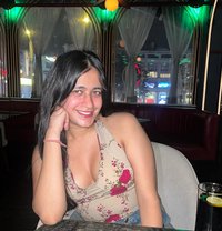 Suhani - puta in Mumbai
