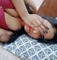 Suhani - puta in Pune
