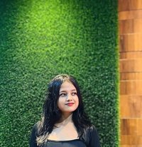 Suhar Falaj Pakistani - escort in Muscat