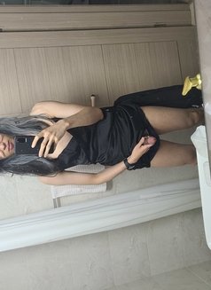 Suhyoun - Transsexual escort in Seoul Photo 2 of 6