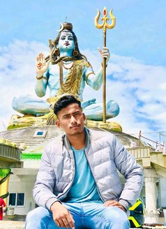 Sujan S - Acompañantes masculino in Kathmandu Photo 3 of 3