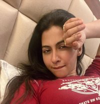 Lokita - puta in Faridabad