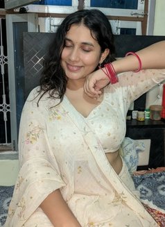 Sujata - escort in Faridabad Photo 4 of 4