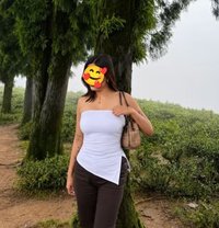 Sujata hand cash service available - escort in Kathmandu