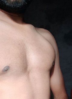 Sujit Message Service to All Age Females - Male escort in Pune Photo 1 of 3