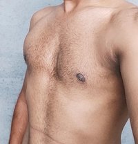 Sujit Only for Female Service - Acompañantes masculino in Mumbai
