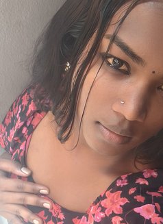 Sujithra Dhulasingam - Acompañantes transexual in Hyderabad Photo 5 of 7