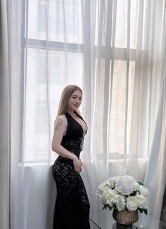 Suka Full Service, Kink in the sheets - puta in Abu Dhabi Photo 24 of 25