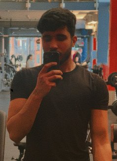 Sukh - Male escort in Dublin Photo 3 of 7