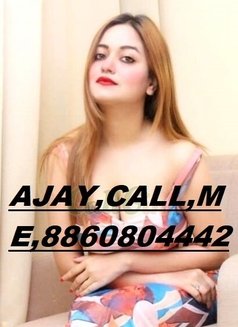 Call Girls In Majnu-ka-tilla(Delhi) - Acompañantes transexual in New Delhi Photo 1 of 1