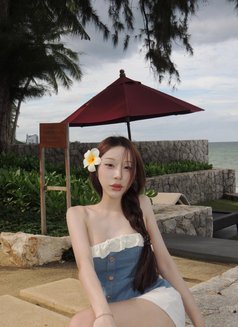 Sukumvit - Transsexual escort in Bangkok Photo 1 of 14