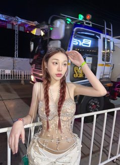 Sukumvit - Transsexual escort in Bangkok Photo 4 of 14