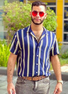 Sulaiman - Male escort in Dubai Photo 4 of 5