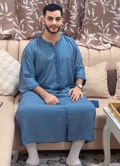 Sulaiman - Male escort in Dubai Photo 5 of 5