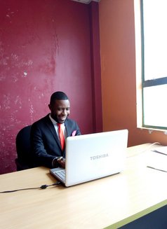 Sultan - Male escort in Nairobi Photo 1 of 2