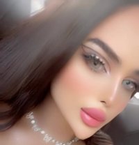 Sultana - Transsexual escort in Dubai Photo 6 of 7