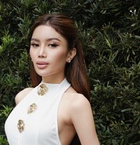 Jeannine - puta in Makati City