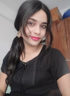 Suma - Transsexual escort in Hyderabad Photo 3 of 3