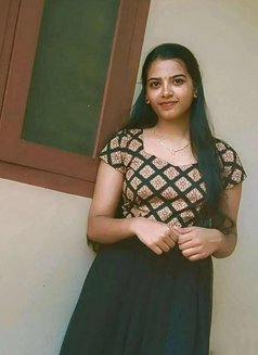 Suman - escort in Colombo Photo 1 of 2