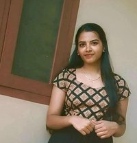 Suman - escort in Colombo