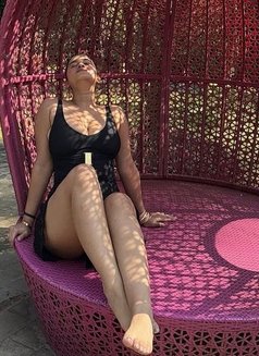 Suman - escort in Samut Prakan Photo 2 of 3