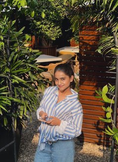 Prerna Cam and real meet - escort in Chennai Photo 3 of 3