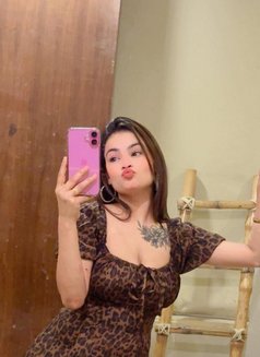 Suman - puta in Kochi Photo 10 of 11