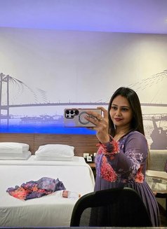 Suman - escort in Kolkata Photo 1 of 5