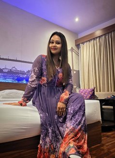Suman - escort in Kolkata Photo 2 of 5