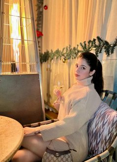 Suman - escort in Pune Photo 4 of 5