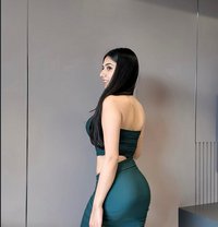 Suman - escort in Vadodara