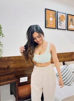 Suman, N - escort in Mauritius Photo 3 of 3