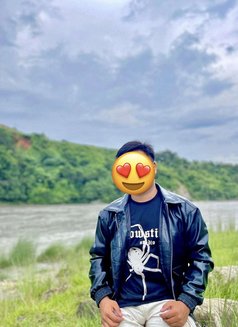 Suman - Acompañantes masculino in Kathmandu Photo 1 of 2