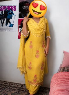 EXTRA HOT 20 YEARS ONLY🥀CAM🤍 - escort in New Delhi Photo 3 of 12
