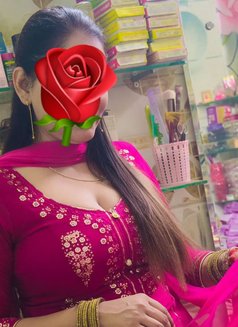 Suman Punjabi Girl - escort in New Delhi Photo 5 of 5
